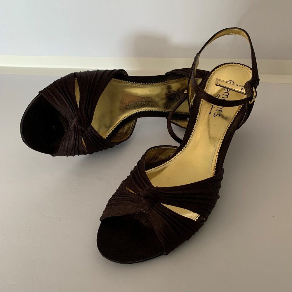 Chocolate Brown Heels Size 10
